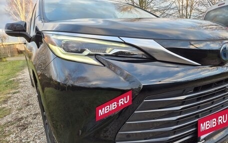 Toyota Sienna, 2021 год, 3 450 000 рублей, 6 фотография