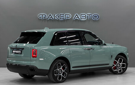 Rolls-Royce Cullinan, 2023 год, 45 000 000 рублей, 4 фотография