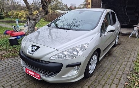 Peugeot 308 II, 2008 год, 609 000 рублей, 2 фотография