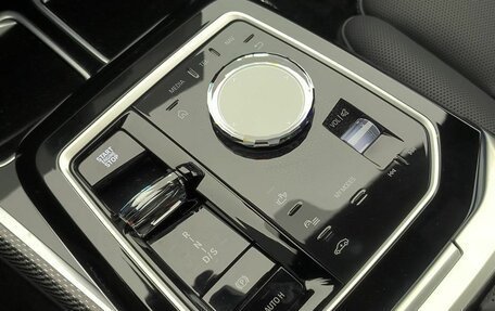 BMW 7 серия, 2025 год, 27 300 000 рублей, 17 фотография