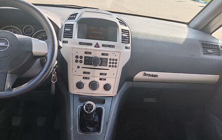 Opel Zafira B, 2008 год, 495 000 рублей, 8 фотография