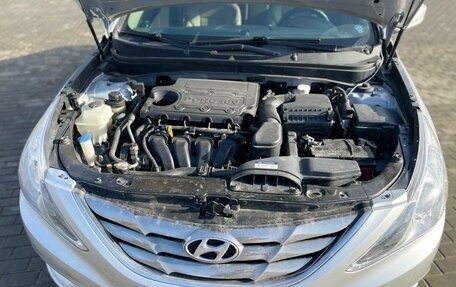 Hyundai Sonata VI, 2011 год, 1 150 000 рублей, 5 фотография