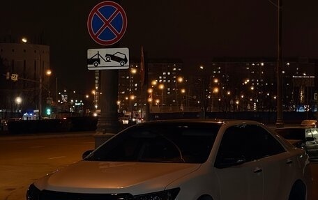 Toyota Camry, 2016 год, 3 000 000 рублей, 4 фотография