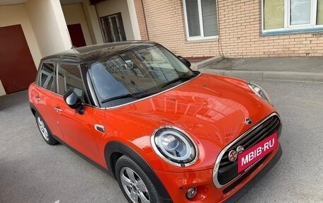 MINI Hatch, 2020 год, 2 450 000 рублей, 5 фотография