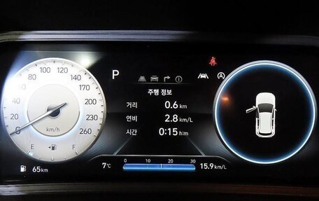 Hyundai Kona I, 2022 год, 1 779 000 рублей, 9 фотография