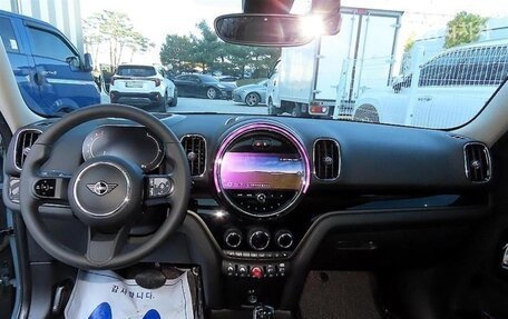 MINI Countryman II (F60), 2023 год, 2 900 000 рублей, 7 фотография