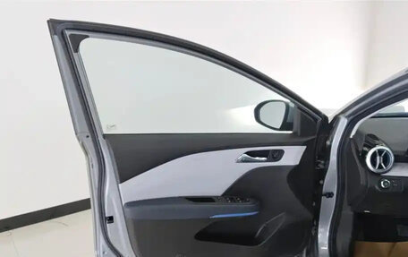 Chevrolet Monza, 2022 год, 1 100 000 рублей, 10 фотография