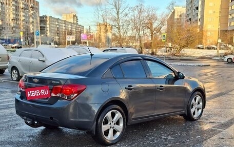 Chevrolet Cruze II, 2010 год, 480 000 рублей, 7 фотография