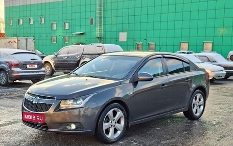 Chevrolet Cruze II, 2010 год, 480 000 рублей, 2 фотография