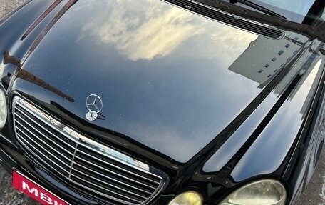 Mercedes-Benz E-Класс, 2002 год, 620 000 рублей, 24 фотография