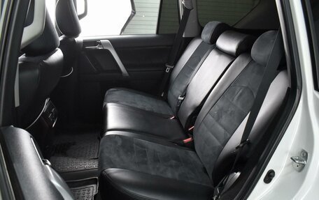 Toyota Land Cruiser Prado 150 рестайлинг 2, 2014 год, 3 499 000 рублей, 9 фотография