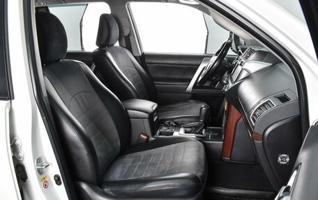 Toyota Land Cruiser Prado 150 рестайлинг 2, 2014 год, 3 499 000 рублей, 8 фотография