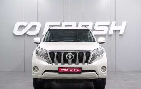 Toyota Land Cruiser Prado 150 рестайлинг 2, 2014 год, 3 499 000 рублей, 3 фотография