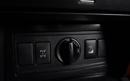 Toyota Land Cruiser Prado 150 рестайлинг 2, 2014 год, 3 499 000 рублей, 21 фотография