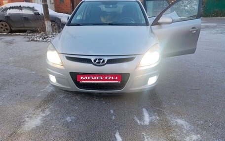 Hyundai i30 I, 2009 год, 610 000 рублей, 3 фотография