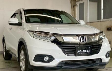 Honda Vezel, 2020 год, 1 690 000 рублей, 1 фотография