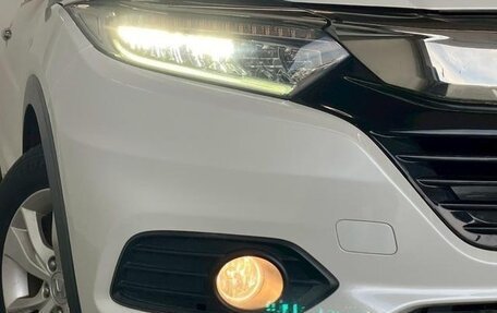 Honda Vezel, 2020 год, 1 690 000 рублей, 3 фотография