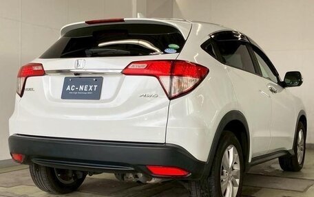 Honda Vezel, 2020 год, 1 690 000 рублей, 7 фотография