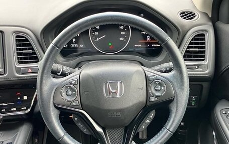 Honda Vezel, 2020 год, 1 370 000 рублей, 9 фотография