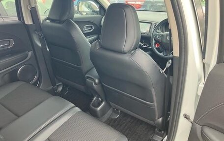 Honda Vezel, 2020 год, 1 370 000 рублей, 15 фотография