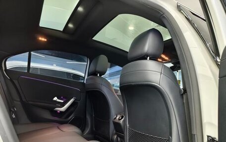 Mercedes-Benz A-Класс, 2021 год, 1 750 700 рублей, 13 фотография