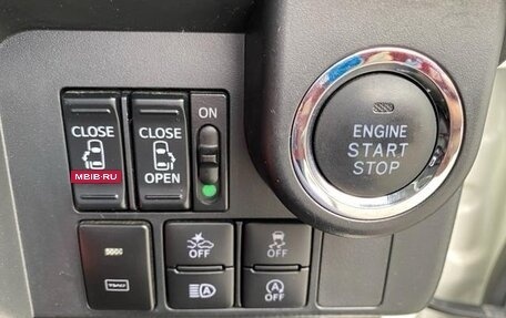 Toyota Tank I, 2020 год, 700 000 рублей, 10 фотография