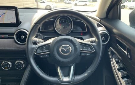 Mazda Demio IV, 2018 год, 1 000 000 рублей, 13 фотография