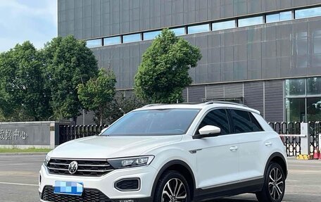 Volkswagen T-Roc I, 2022 год, 1 250 000 рублей, 4 фотография