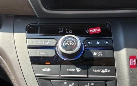 Honda Freed II, 2022 год, 1 600 000 рублей, 14 фотография