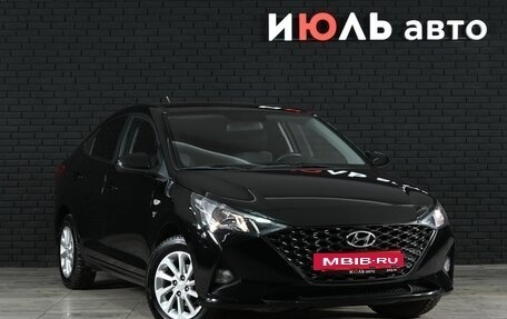 Hyundai Solaris II рестайлинг, 2021 год, 1 790 000 рублей, 3 фотография
