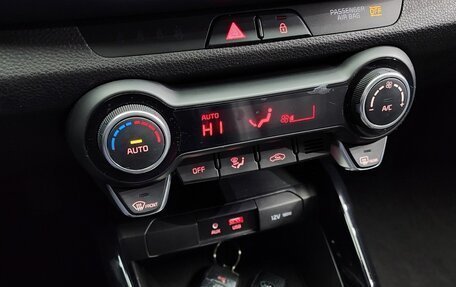 KIA Stonic, 2020 год, 1 470 121 рублей, 12 фотография