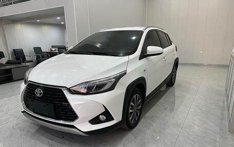 Toyota Yaris, 2022 год, 1 600 222 рублей, 3 фотография