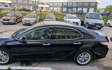 Toyota Camry, 2018 год, 3 000 000 рублей, 4 фотография