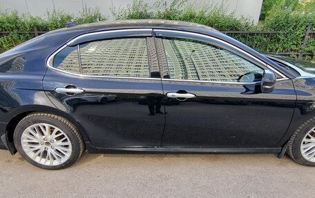 Toyota Camry, 2018 год, 3 000 000 рублей, 5 фотография