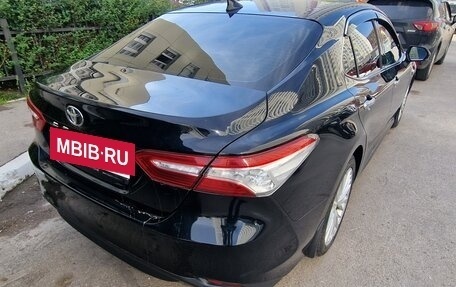 Toyota Camry, 2018 год, 3 000 000 рублей, 6 фотография