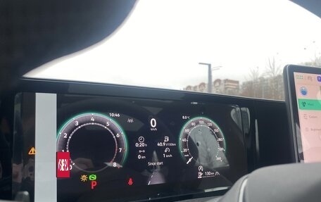 Volkswagen Tiguan, 2025 год, 5 100 000 рублей, 9 фотография