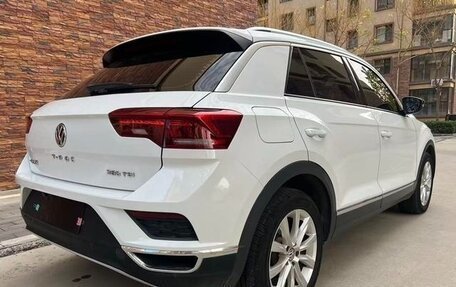 Volkswagen T-Roc I, 2021 год, 1 400 000 рублей, 5 фотография