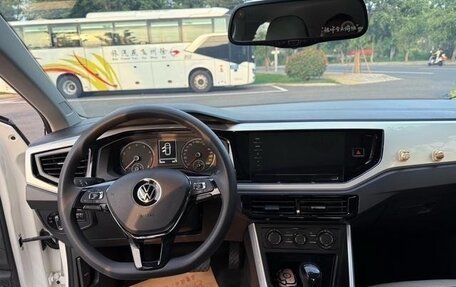 Volkswagen Polo, 2021 год, 1 100 000 рублей, 10 фотография