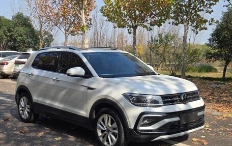 Volkswagen T-Cross I, 2021 год, 1 290 765 рублей, 8 фотография