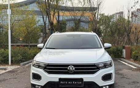 Volkswagen T-Roc I, 2021 год, 1 400 000 рублей, 2 фотография