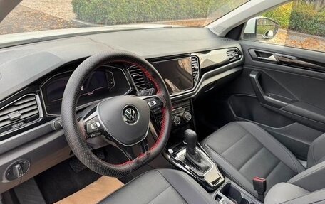 Volkswagen T-Roc I, 2021 год, 1 400 000 рублей, 11 фотография