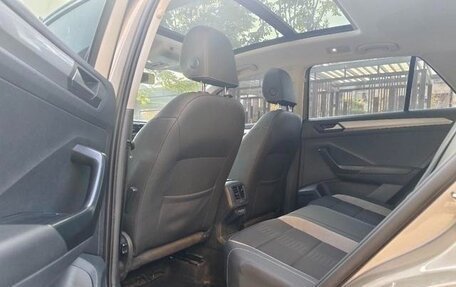 Volkswagen T-Roc I, 2021 год, 1 400 000 рублей, 18 фотография