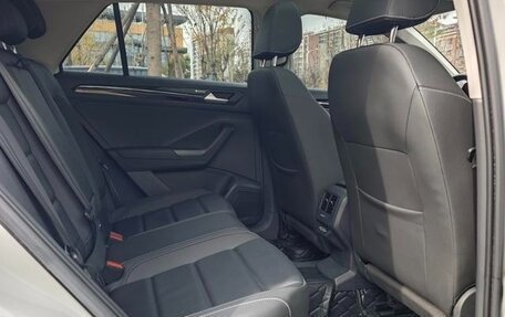 Volkswagen T-Roc I, 2022 год, 1 290 100 рублей, 16 фотография