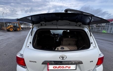 Toyota Highlander III, 2012 год, 2 100 000 рублей, 6 фотография