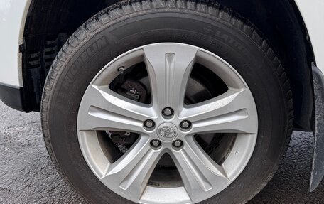 Toyota Highlander III, 2012 год, 2 100 000 рублей, 21 фотография