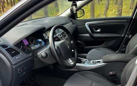 Renault Laguna III рестайлинг, 2009 год, 700 000 рублей, 12 фотография