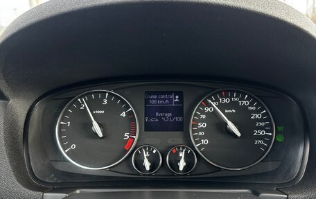 Renault Laguna III рестайлинг, 2009 год, 700 000 рублей, 14 фотография