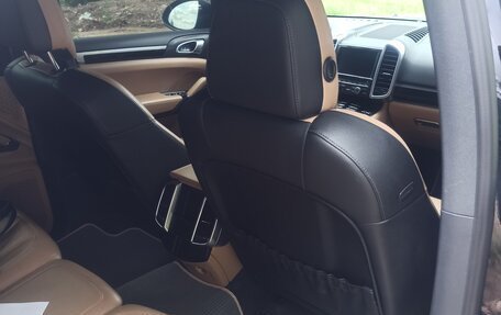 Porsche Cayenne III, 2014 год, 2 988 888 рублей, 10 фотография