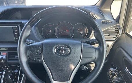 Toyota Esquire I, 2021 год, 2 150 000 рублей, 9 фотография