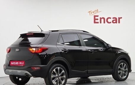 KIA Stonic, 2018 год, 1 350 143 рублей, 3 фотография